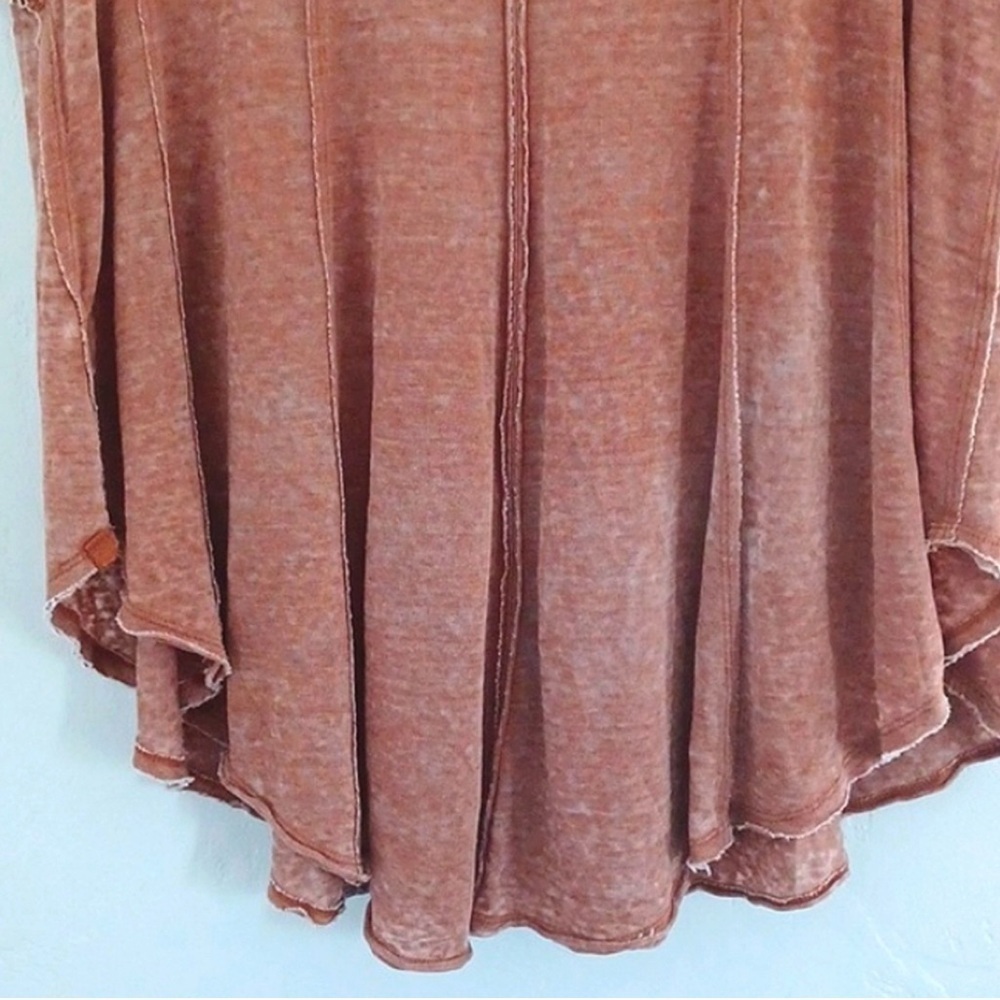 EUC Free People Sammie Burnout Oversized T-Shirt
Tunic Top in Washed Brown - Picture 9 of 13